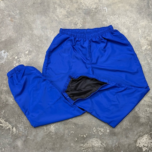 NFS - Picture 4 of 9